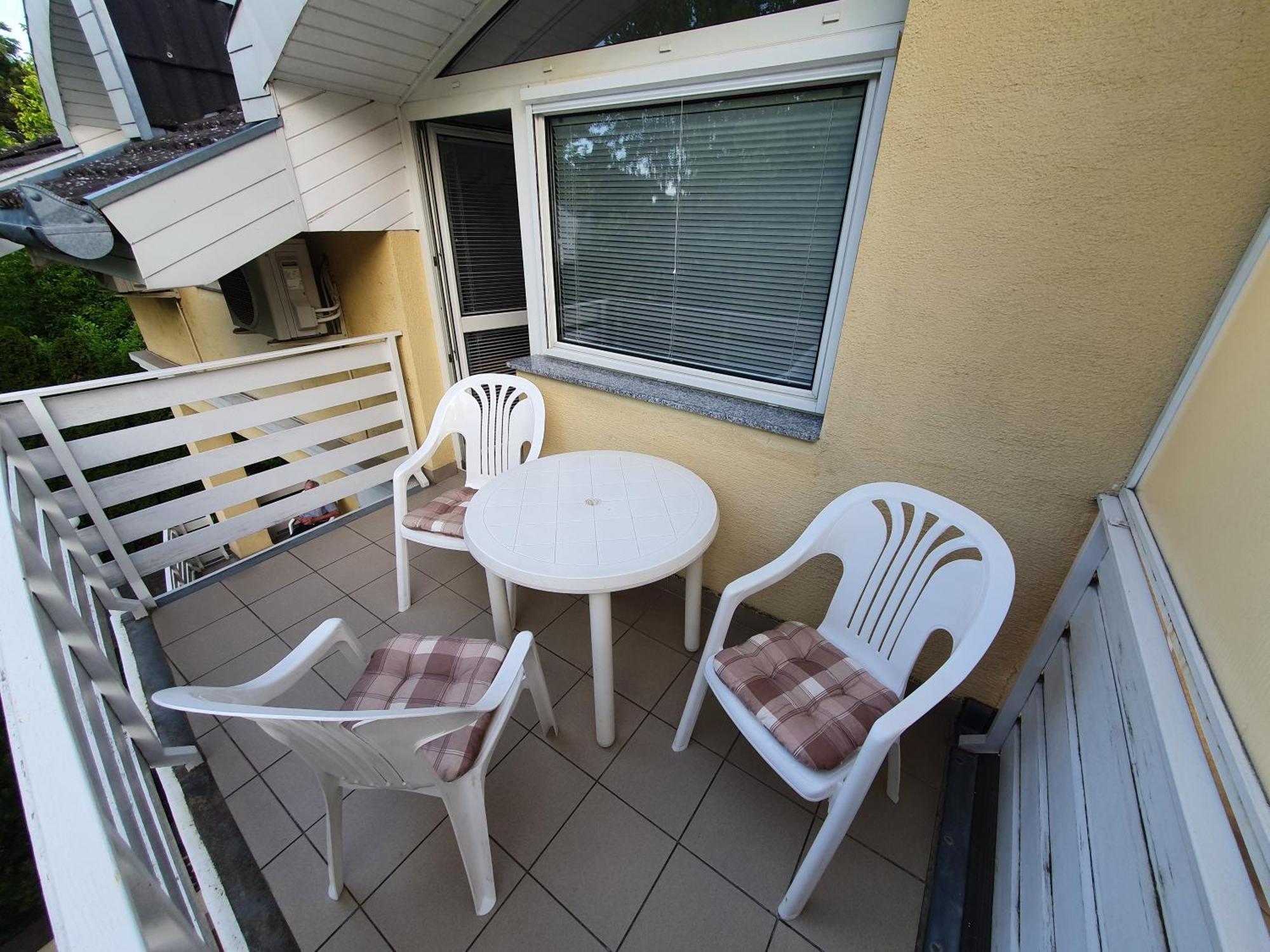 Arizona Apartman Шіофок Екстер'єр фото